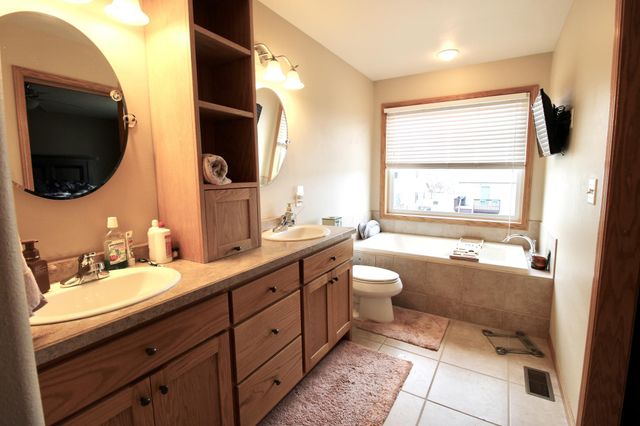 3549 22nd Avenue S, Moorhead, MN 56560