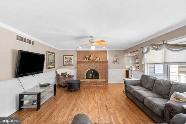733 BIRCH AVE, Penndel, PA 19047
