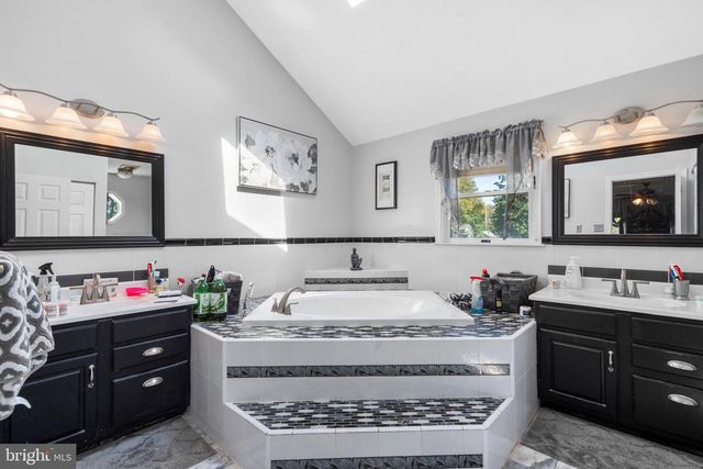 733 BIRCH AVE, Penndel, PA 19047