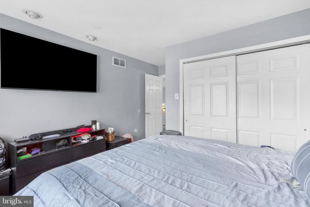 733 BIRCH AVE, Penndel, PA 19047