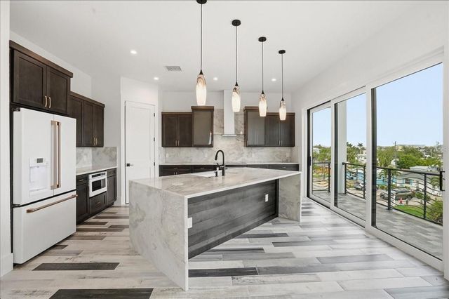 1214 GULF BOULEVARD, Englewood, FL 34223