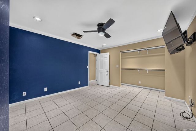 190 Rosenberry, Bulverde, TX 78163
