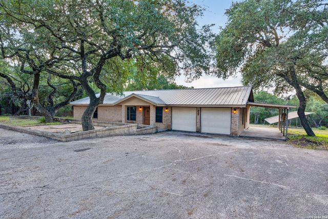 190 Rosenberry, Bulverde, TX 78163