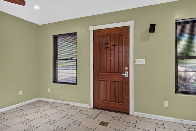 190 Rosenberry, Bulverde, TX 78163