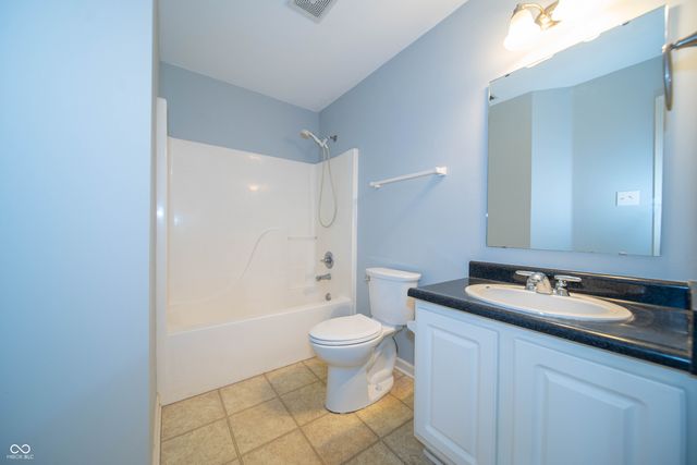 5715 Bruce Boulevard, Noblesville, IN 46062