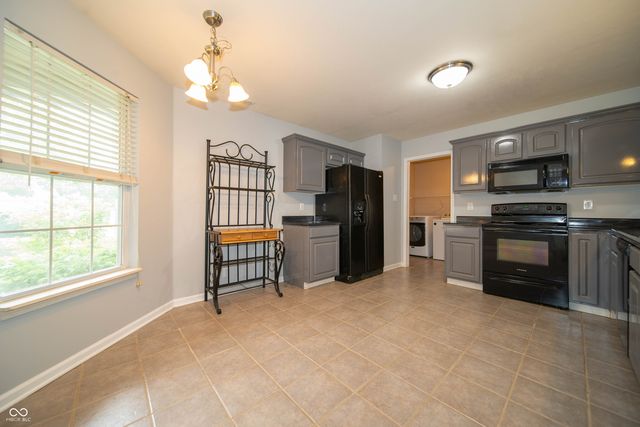 5715 Bruce Boulevard, Noblesville, IN 46062