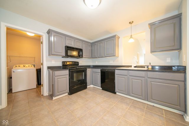 5715 Bruce Boulevard, Noblesville, IN 46062