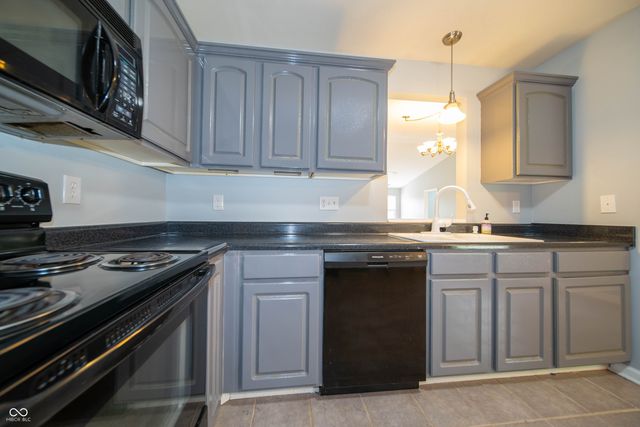 5715 Bruce Boulevard, Noblesville, IN 46062
