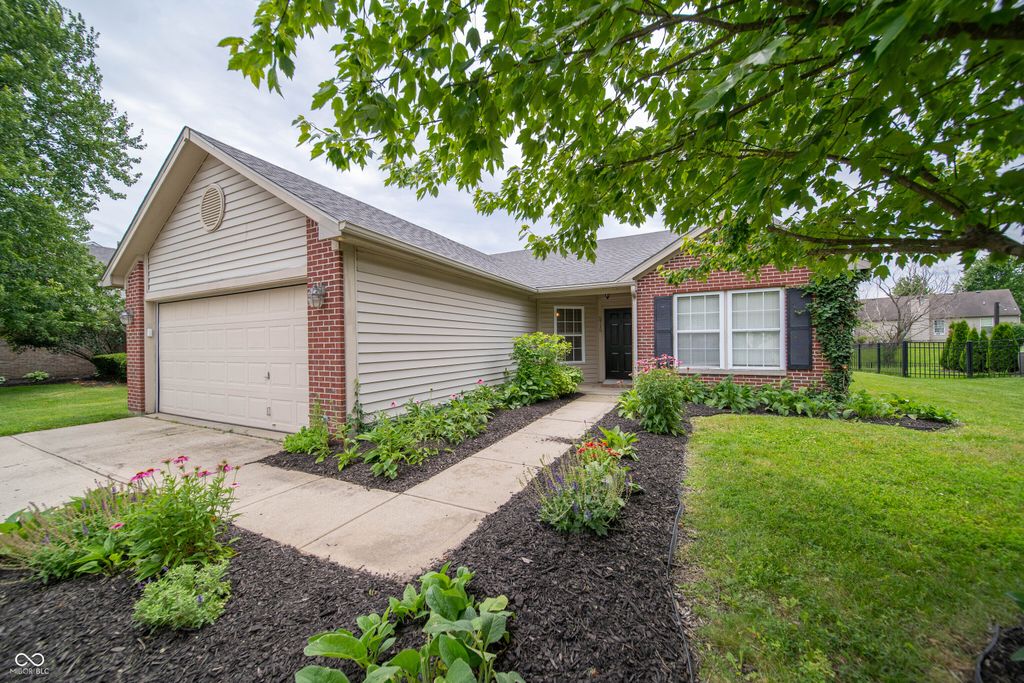 5715 Bruce Boulevard, Noblesville, IN 46062