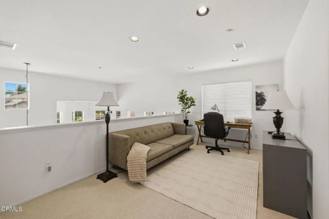620 Saratoga Avenue, Ventura, CA 93003