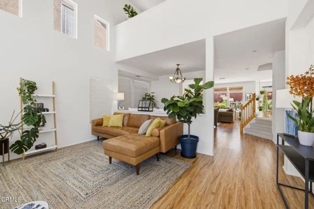 620 Saratoga Avenue, Ventura, CA 93003