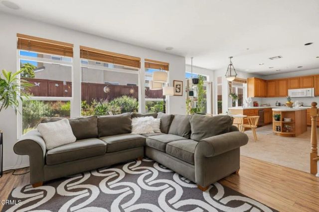 620 Saratoga Avenue, Ventura, CA 93003