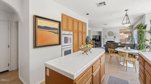 620 Saratoga Avenue, Ventura, CA 93003