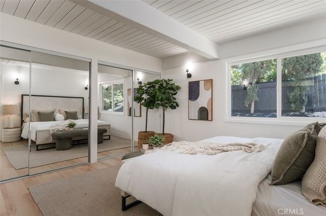 19322 Saylor Terrace, North Tustin, CA 92705