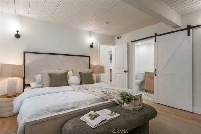 19322 Saylor Terrace, North Tustin, CA 92705