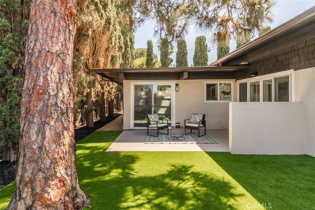 19322 Saylor Terrace, North Tustin, CA 92705