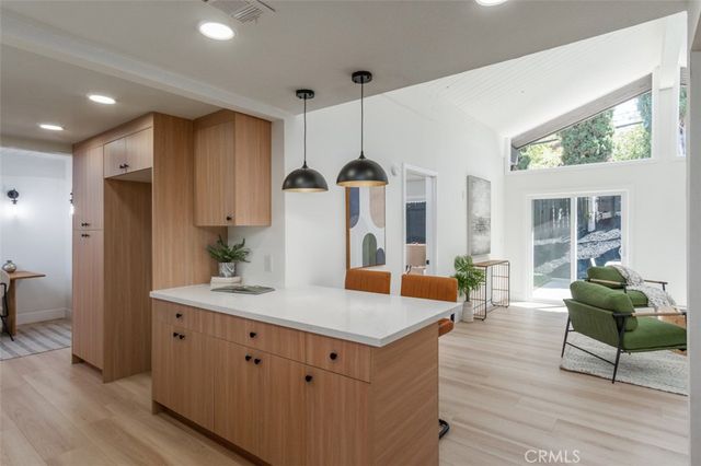 19322 Saylor Terrace, North Tustin, CA 92705