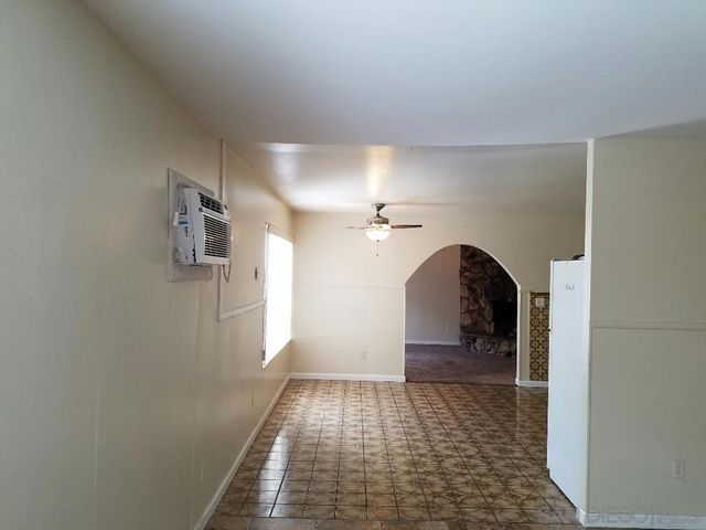 8474 Parkbrook, San Diego, CA 92114