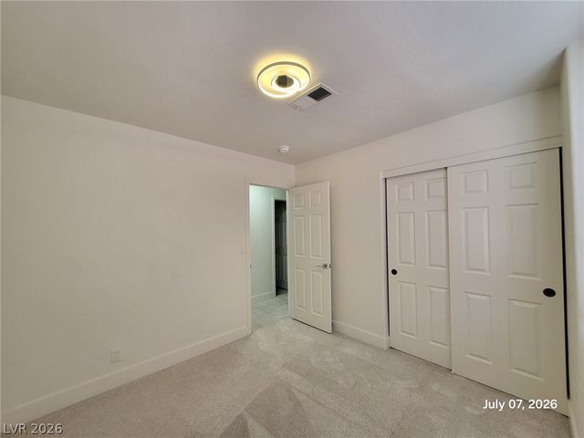 3305 Hyannis Circle, Las Vegas, NV 89129