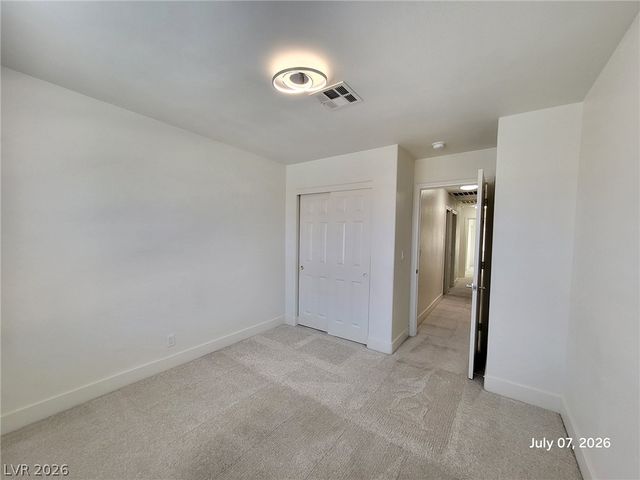 3305 Hyannis Circle, Las Vegas, NV 89129