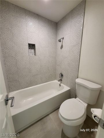 3305 Hyannis Circle, Las Vegas, NV 89129