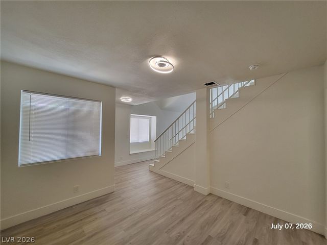 3305 Hyannis Circle, Las Vegas, NV 89129