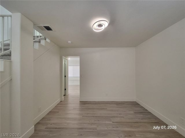 3305 Hyannis Circle, Las Vegas, NV 89129