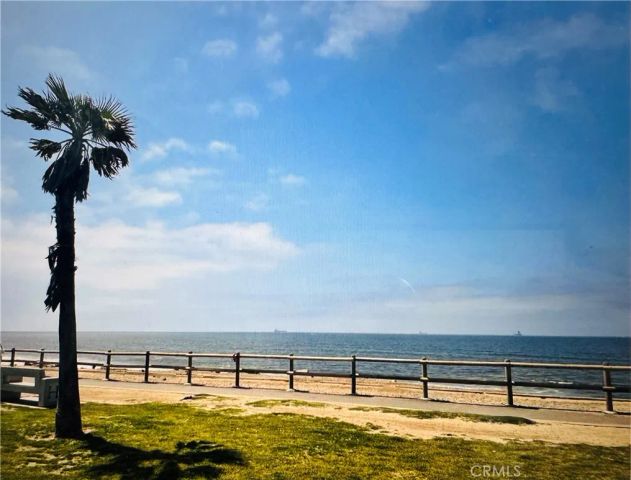 711 Pacific Coast 206, Huntington Beach, CA 92648