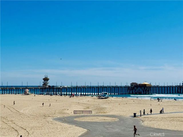 711 Pacific Coast 206, Huntington Beach, CA 92648