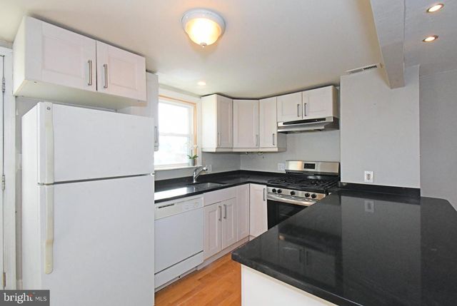 220 SAINT MARYS ST, Phoenixville, PA 19460