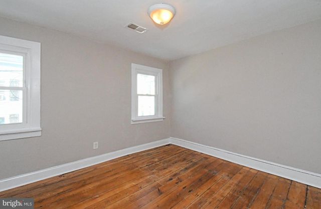 220 SAINT MARYS ST, Phoenixville, PA 19460