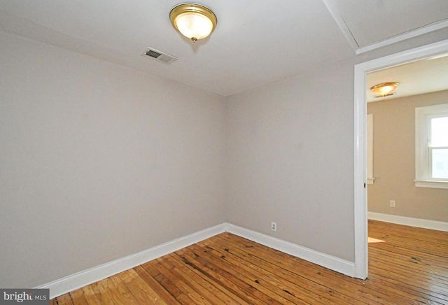 220 SAINT MARYS ST, Phoenixville, PA 19460