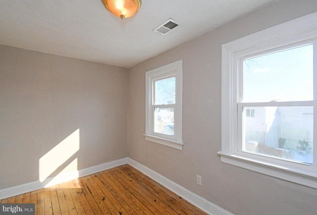 220 SAINT MARYS ST, Phoenixville, PA 19460