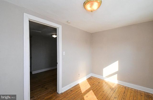 220 SAINT MARYS ST, Phoenixville, PA 19460