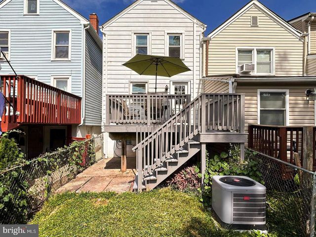 220 SAINT MARYS ST, Phoenixville, PA 19460