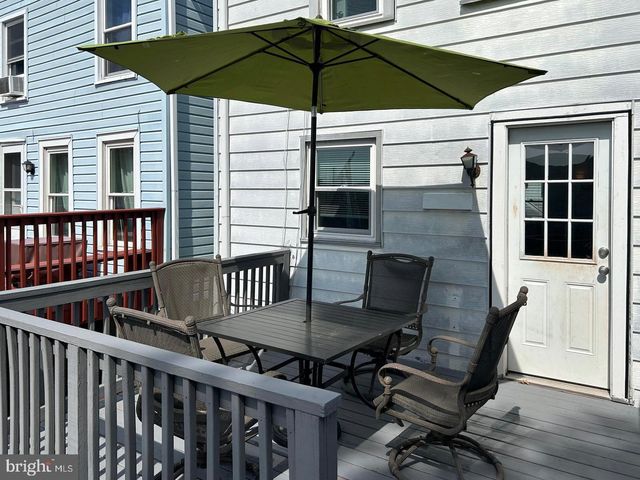 220 SAINT MARYS ST, Phoenixville, PA 19460