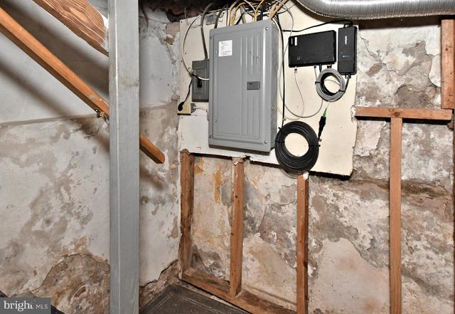 220 SAINT MARYS ST, Phoenixville, PA 19460