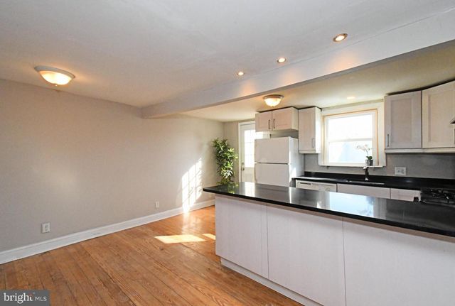 220 SAINT MARYS ST, Phoenixville, PA 19460