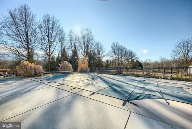 120 BUTTERCUP LN, Wellsville, PA 17365