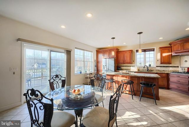 120 BUTTERCUP LN, Wellsville, PA 17365