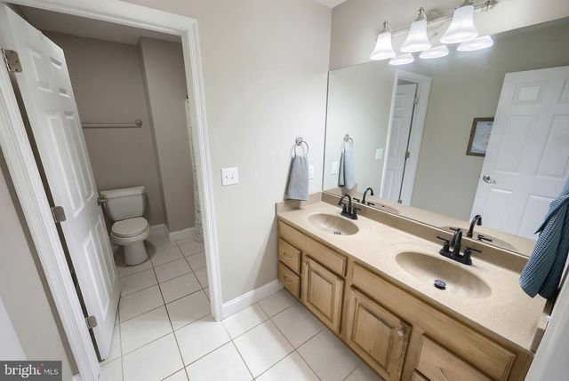 120 BUTTERCUP LN, Wellsville, PA 17365