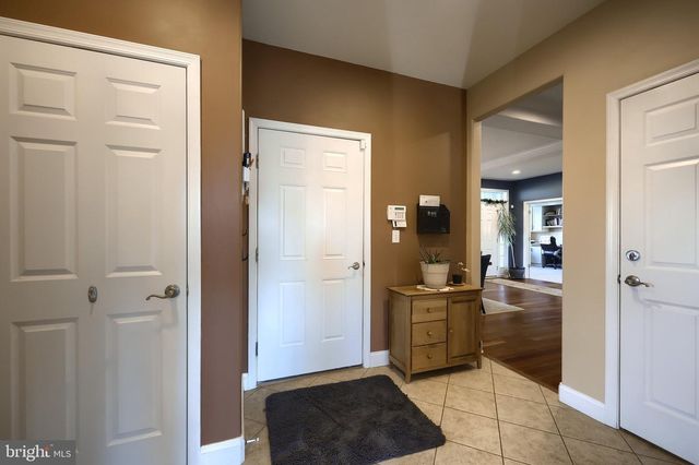 120 BUTTERCUP LN, Wellsville, PA 17365