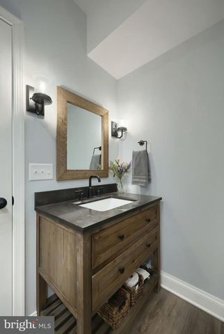 120 BUTTERCUP LN, Wellsville, PA 17365