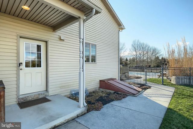 120 BUTTERCUP LN, Wellsville, PA 17365