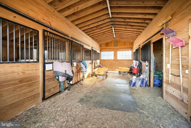 120 BUTTERCUP LN, Wellsville, PA 17365