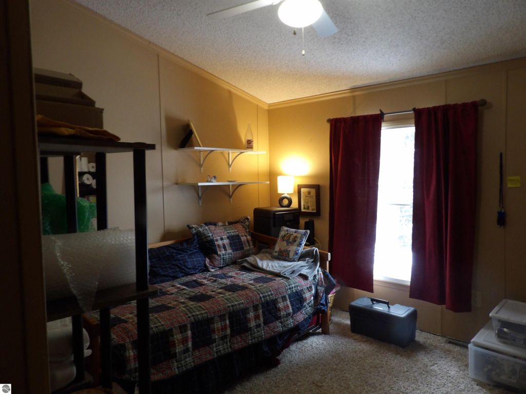 Image 22 of property listing at 406 Fairway Drive, Cadillac, MI 49601