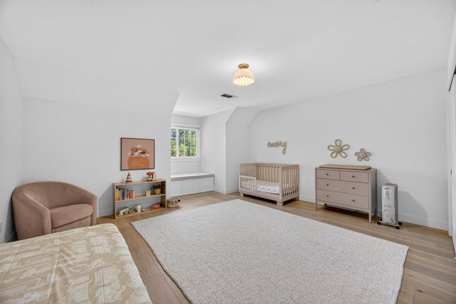 7636 Bridgeview Dr, Sacramento, CA 95831