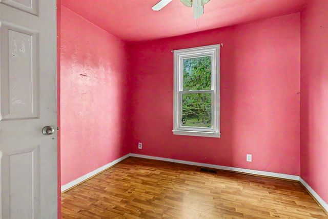 949 S 13th Street, Niles, MI 49120