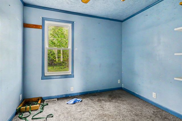 949 S 13th Street, Niles, MI 49120