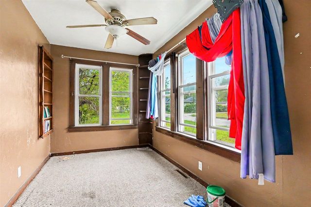 949 S 13th Street, Niles, MI 49120